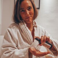 メイク前に使ってもヨレないアルガンオイルの使い方