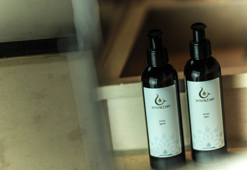 アルガンオイルは唇ケアに使える？乾燥・荒れを防ぐ正しい使い方