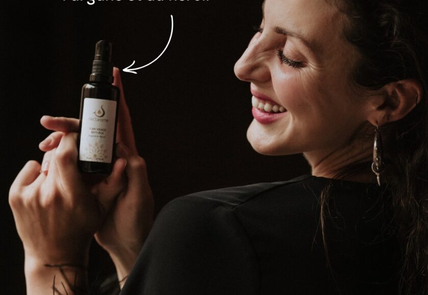 アルガンオイルは目元に使える？クマ・シワへの効果と正しい使い方