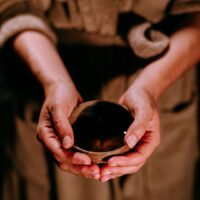 アルガンオイルの匂いで本物か判断できる？香りの特徴と見分け方